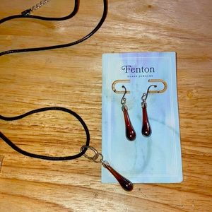 Fenton Glass Jewelry Set